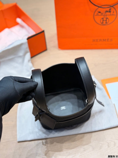 Hermès Cargo Basket 18