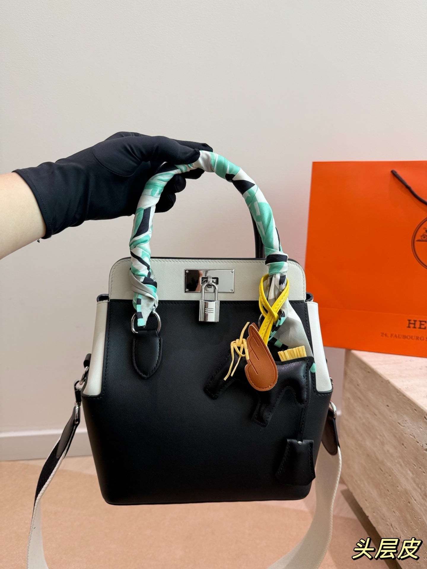 Hermes 18 Elephant Grey 🐘 Toolbox 20 Milk Carton