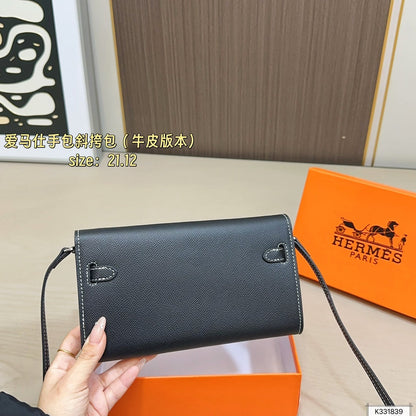 Leather Hermès Kelly handbag with box