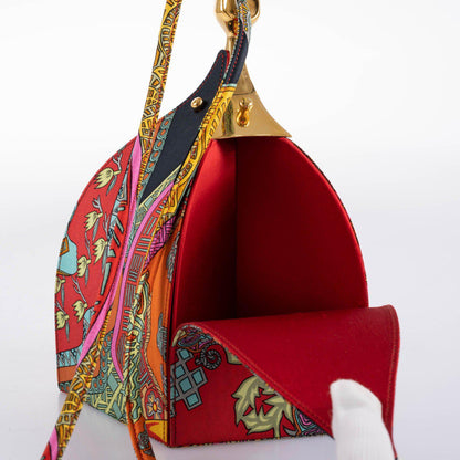 Hermes Unique Silk ‘Art des Steppes’ Yurt Runway Bag - 1991