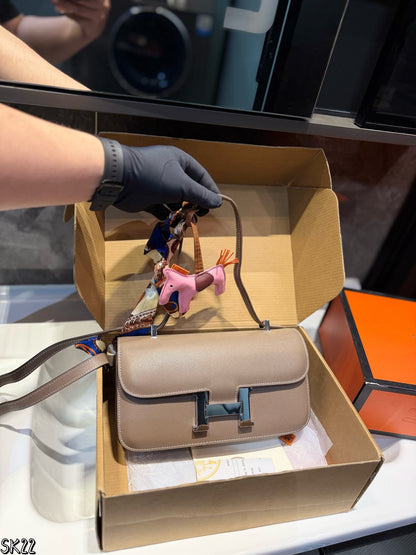 Original Hermes leather stewardess bag!!