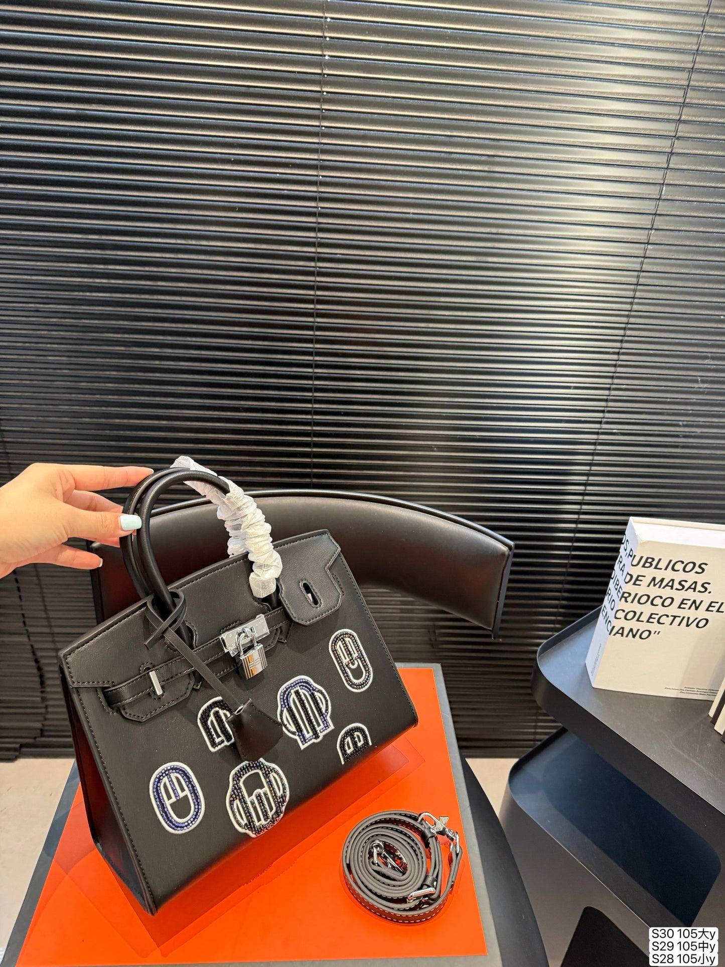Super Limited Edition Badge Hand-Embroidered Beaded Bag🐑 Black and silver Birkin