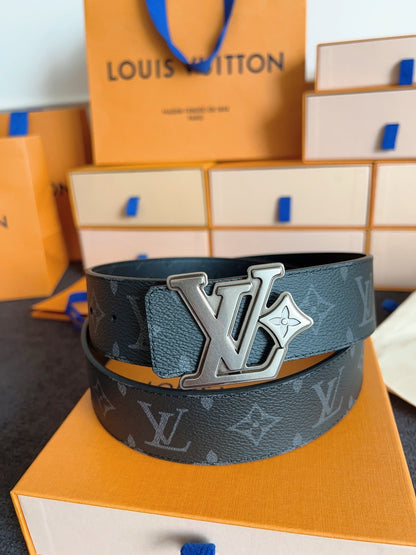 Louis Vuitton LV Initiales Belt