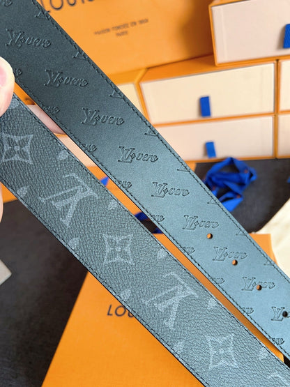 Louis Vuitton LV Initiales Belt