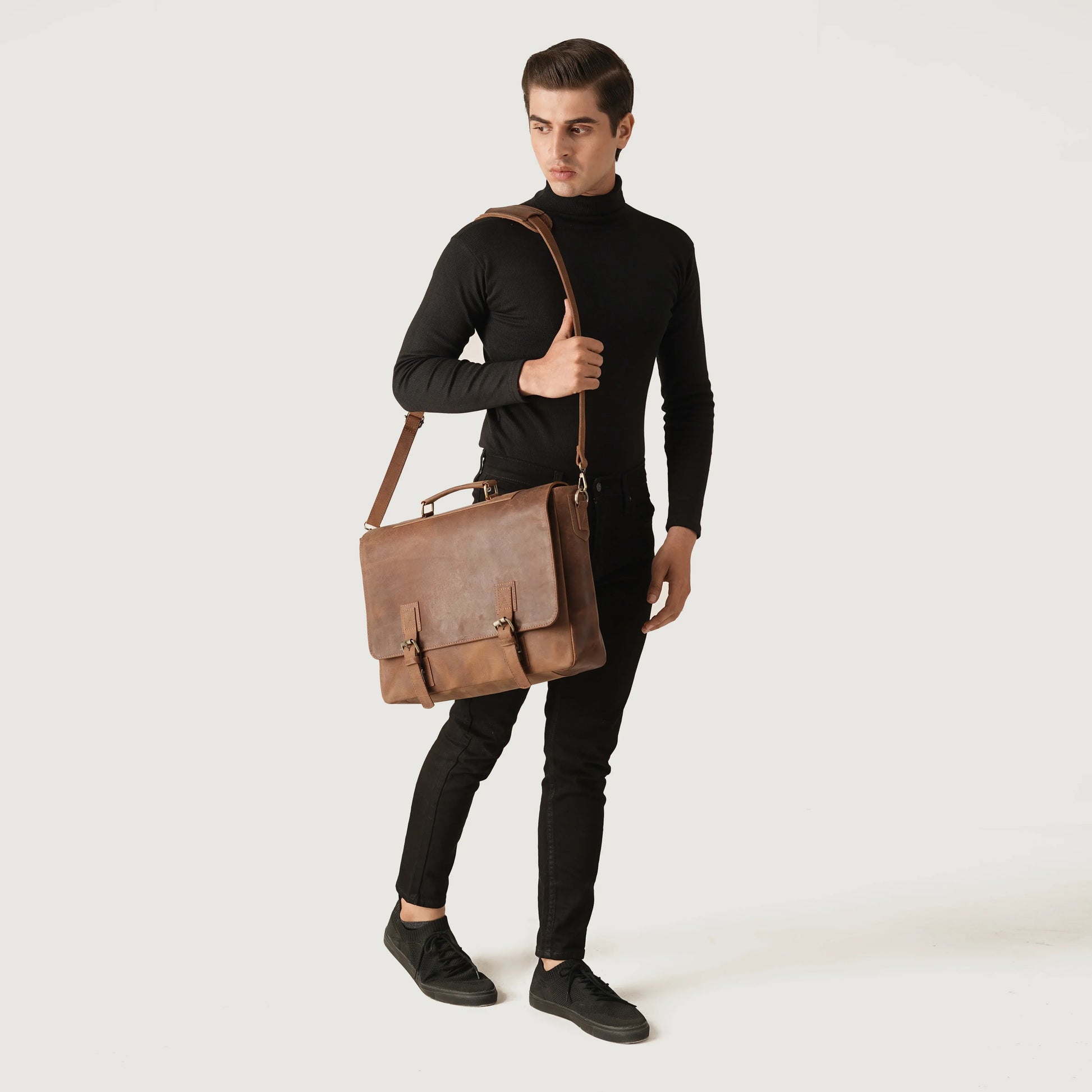 Vintage Tan Leather Messenger Bag with Classic Carry Design - Fold Peaks